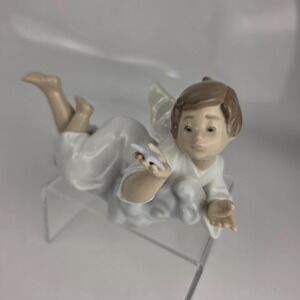 Lladro 5725 Making A Wish Porcelain Angel Figurine Boy Holding Star Retired